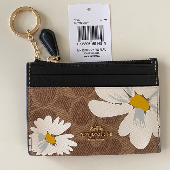 COACH skinny zip card case - Picture 4 of 4